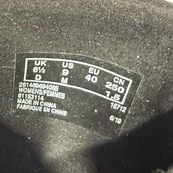 Cloudsteppers Clarks Shoes Womens 9 M Sillian 2.0 Ease Loafers Black 26146969 - Picture 9 of 16